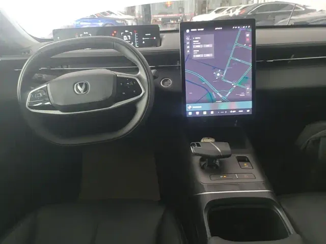 Changan Lamore — Фото автомобиля 5