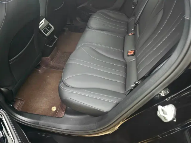 Geely Xingrui — Фото автомобиля 11