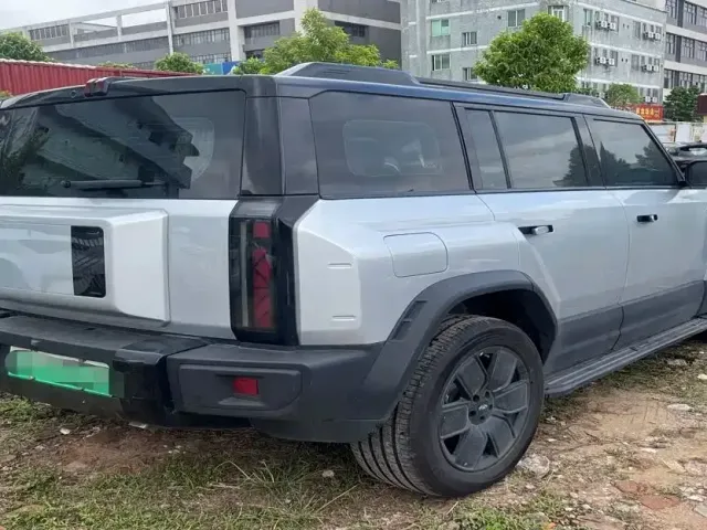 Chery Fengyun Storm X3L 2025 Model 2WD High Spec — Фото автомобиля 3