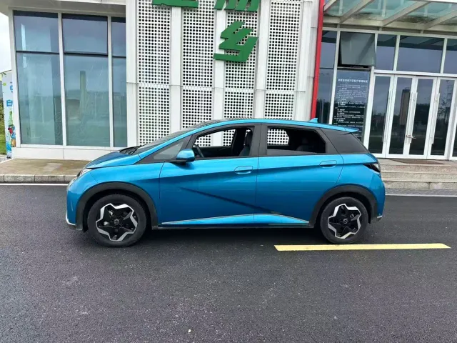 BYD Dolphin — Фото автомобиля 5