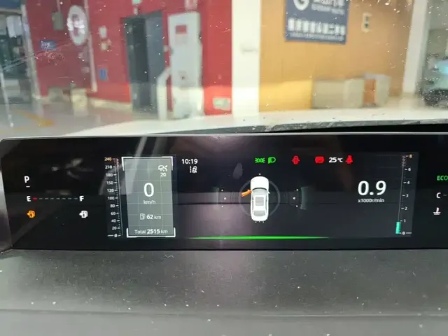 Changan Eado — Фото автомобиля 11