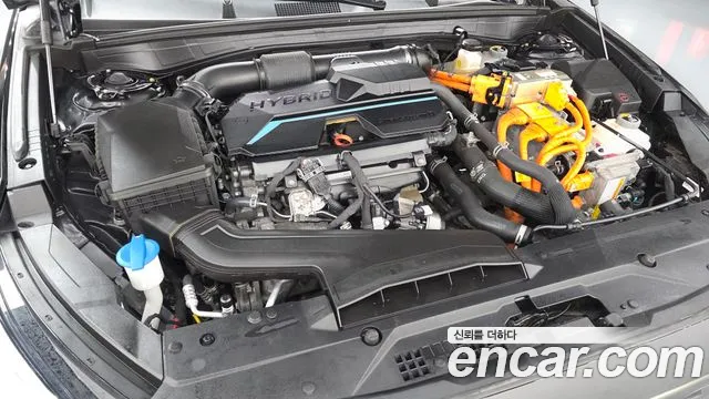 Kia K8 Hybrid — Фото автомобиля 6