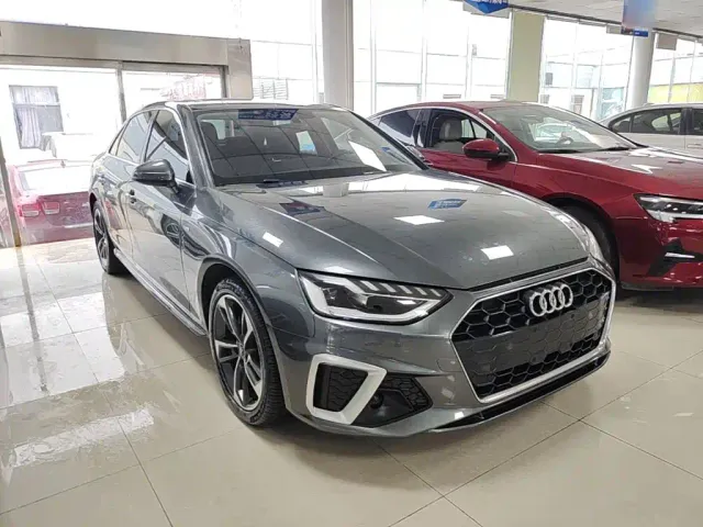 Audi A4L — Фото автомобиля 3
