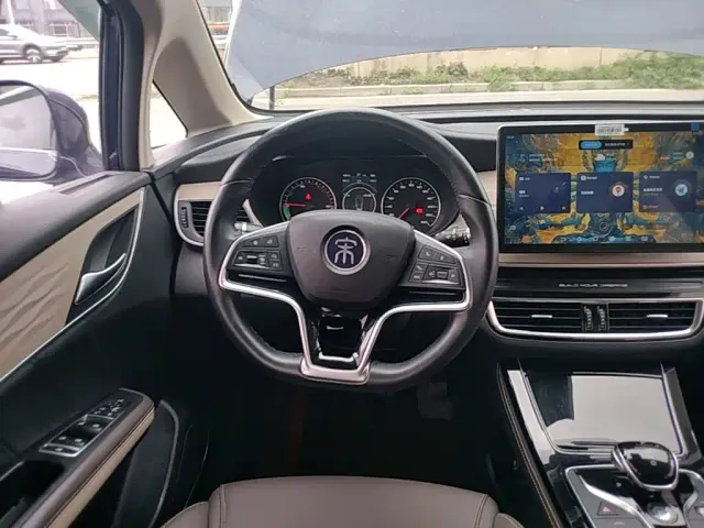 BYD Song MAX — Фото автомобиля 10