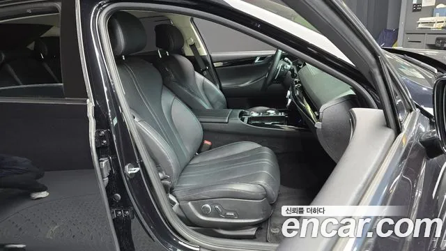 Genesis G80 Бензин 3.5 Turbo 2WD — Фото автомобиля 12
