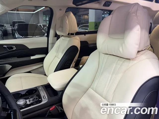 Kia Canival Новый Carnival 4 поколение Бензин 9 мест Hi-Limousine (Спецкузов) — Фото автомобиля 7