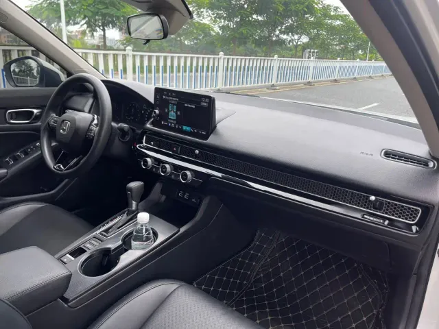 Honda Civic — Фото автомобиля 7