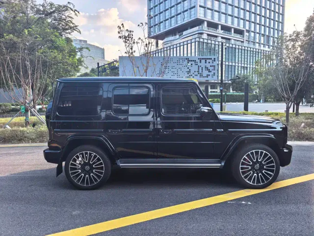 Mercedes-Benz G-Class — Фото автомобиля 18