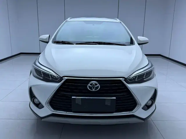 Toyota YARiS L Zhi Xuan — Фото автомобиля 2