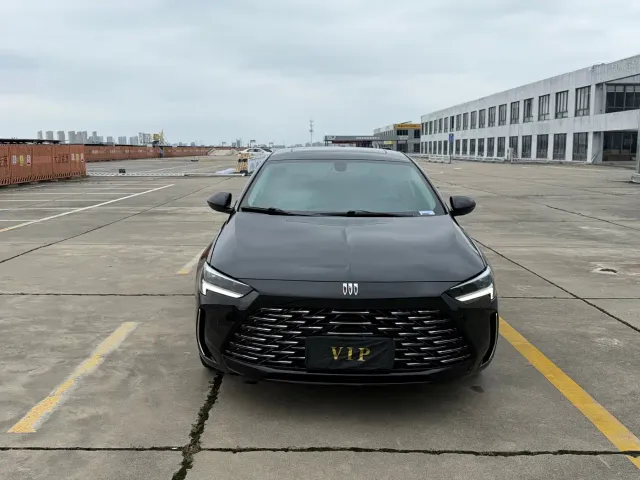 Buick Regal — Фото автомобиля 2