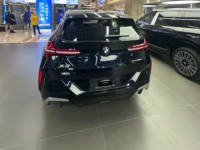 BMW X3 — Фото автомобиля 4