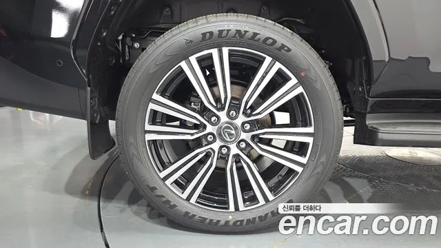 Lexus LX — Фото автомобиля 5
