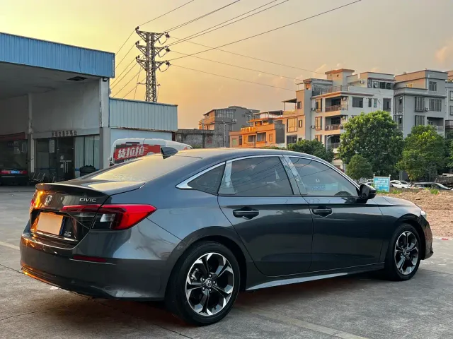 Honda Civic — Фото автомобиля 7