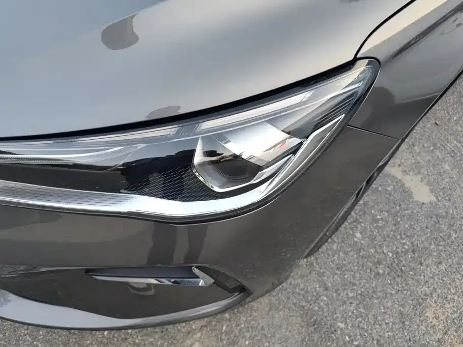 Geely Emgrand 2025 4th Gen 1.5L CVT Premium — Фото автомобиля 5