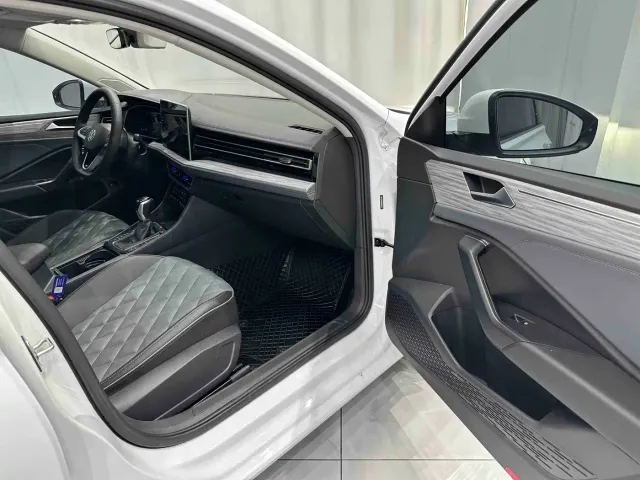 Volkswagen Sagitar — Фото автомобиля 19