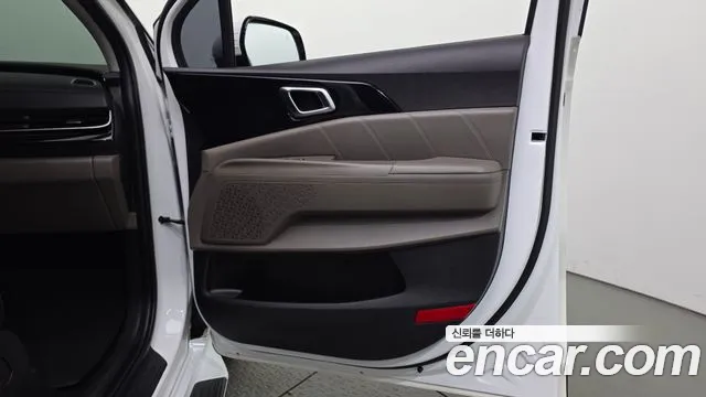 Kia Carnival 4th Gen — Фото автомобиля 14