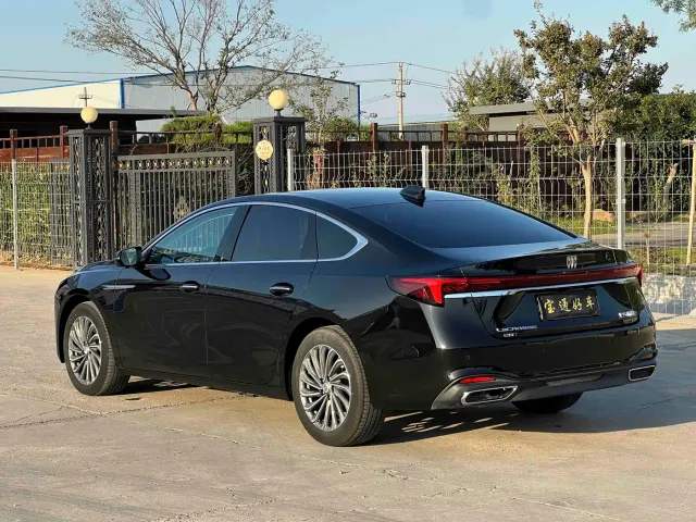 Buick LaCrosse — Фото автомобиля 3