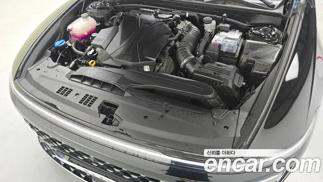 Hyundai Grandeur Grandeur (GN7) 3.5 Бензин 2WD — Фото автомобиля 6