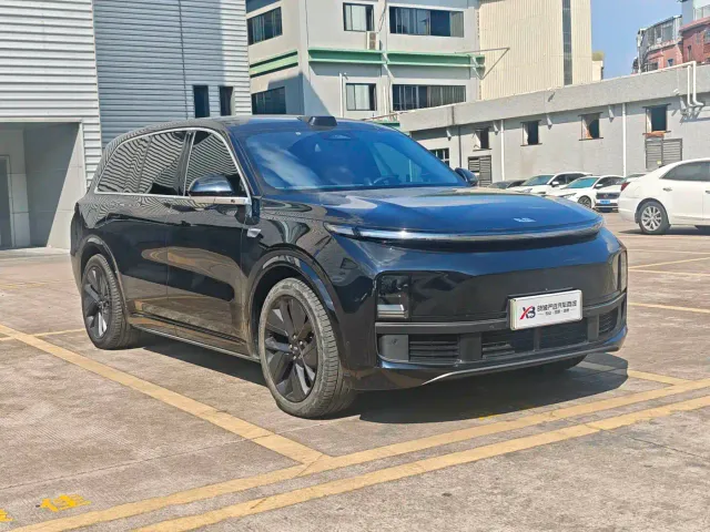 Li Auto L9 — Фото автомобиля 3