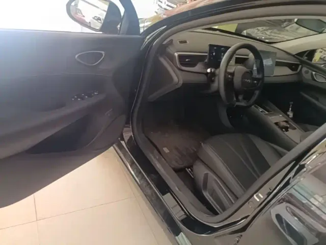 BYD Seal 05 DM-i — Фото автомобиля 15