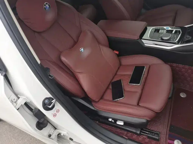BMW BMW i3 2022 eDrive 35 L — Фото автомобиля 24