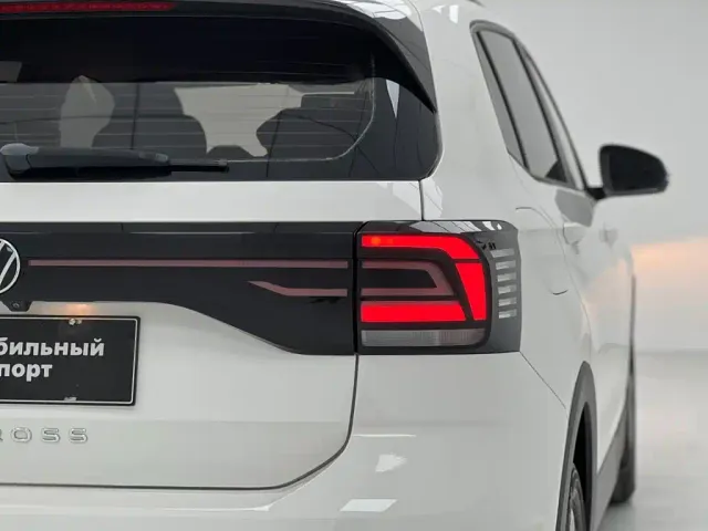 Volkswagen T-Cross — Фото автомобиля 15