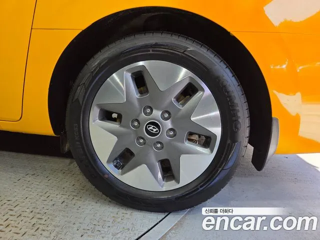 Hyundai Staria — Фото автомобиля 5
