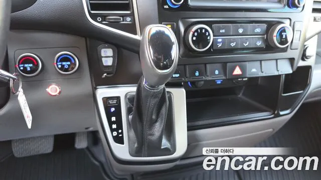 Hyundai Solati — Фото автомобиля 12