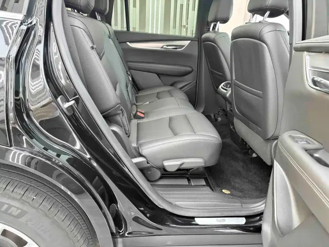 Cadillac XT6 — Фото автомобиля 15
