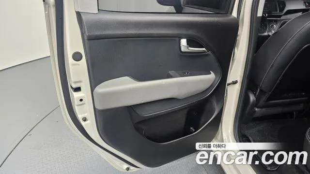 Kia RAY Новый Kia Ray Signature — Фото автомобиля 25