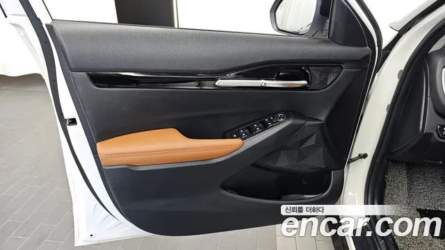 Kia Seltos New — Фото автомобиля 13