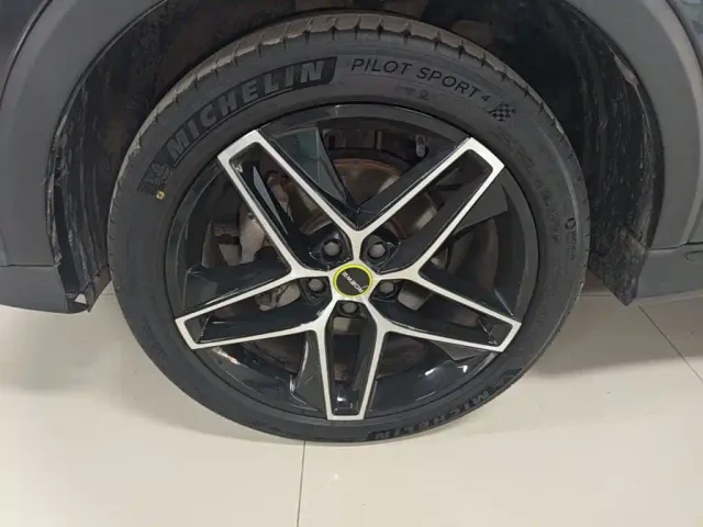 Roewe RX5 — Фото автомобиля 22