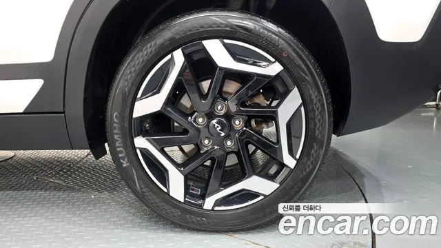Kia Seltos — Фото автомобиля 19