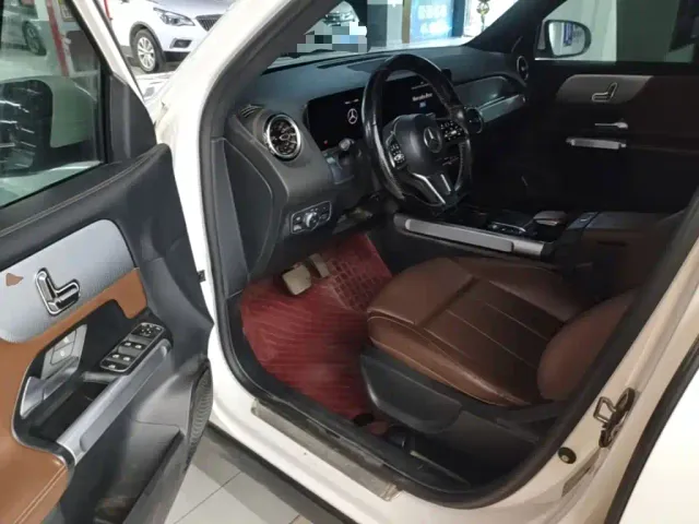 Mercedes-Benz GLB-Class — Фото автомобиля 15