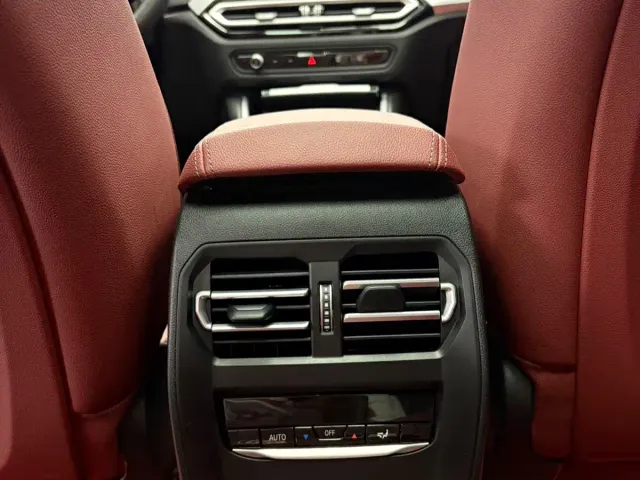 BMW 3 Series — Фото автомобиля 14
