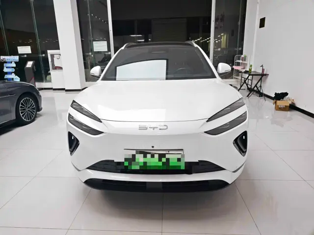 BYD Sealion 06 — Фото автомобиля 2