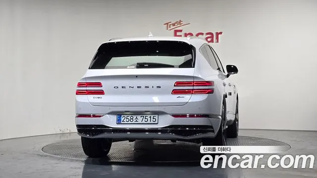 Genesis GV80 2.5T Бензин 2WD — Фото автомобиля 3
