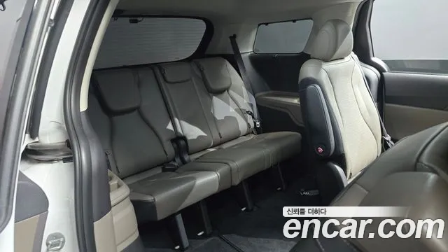 Kia Carnival 4th Gen — Фото автомобиля 11