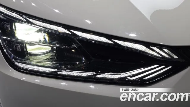 Kia EV6 — Фото автомобиля 22