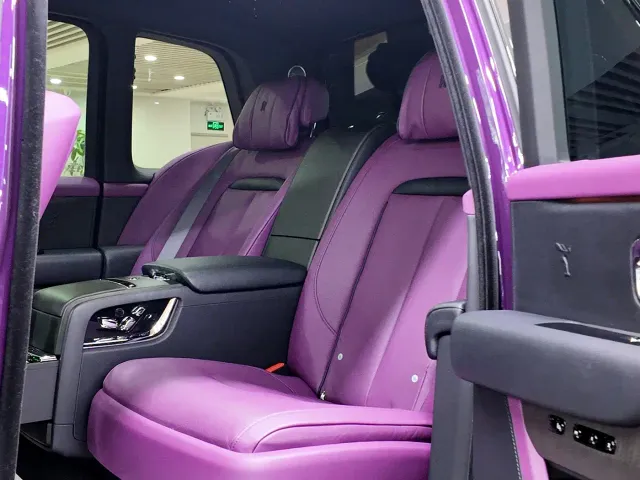 Rolls-Royce Cullinan — Фото автомобиля 8