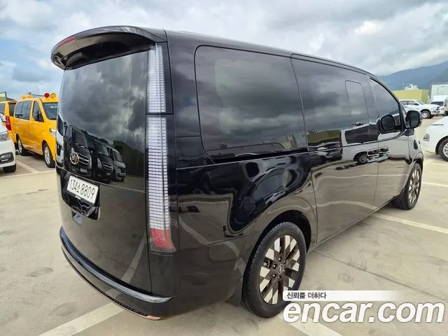 Hyundai Staria — Фото автомобиля 4