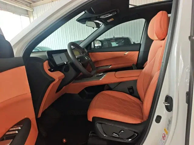 Changan CS75 Plus — Фото автомобиля 14
