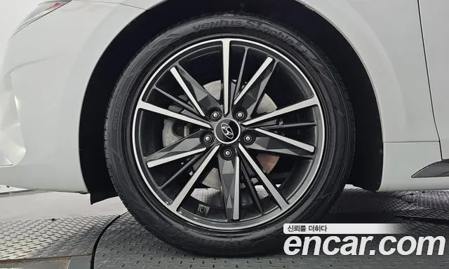 Hyundai Grandeur New — Фото автомобиля 5