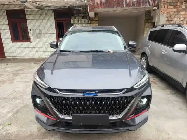 Changan X7 Plus — Фото автомобиля 2