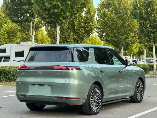 IM Motors LS8 — Фото автомобиля 4