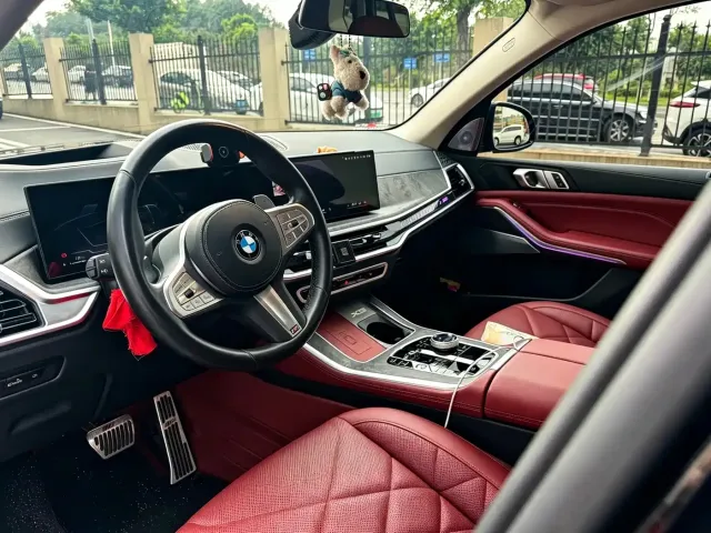 BMW X5 — Фото автомобиля 10