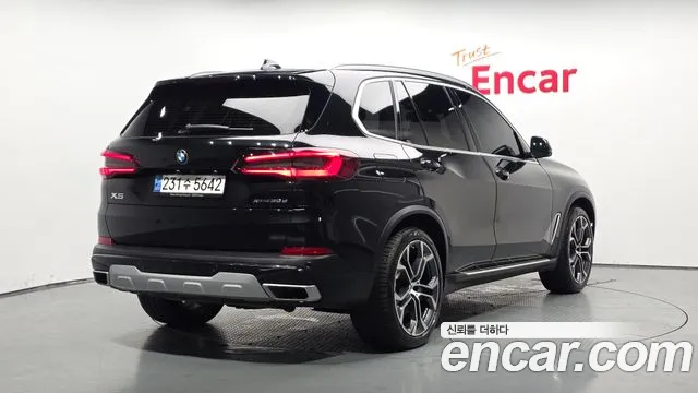 BMW X5 — Фото автомобиля 2