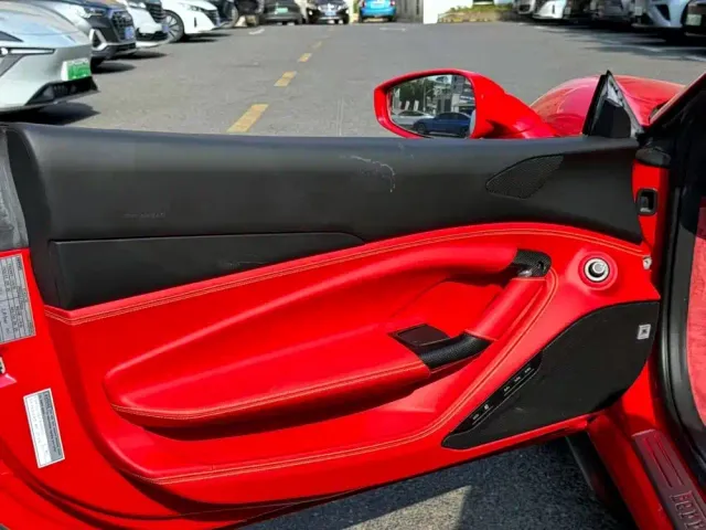 Ferrari F8 — Фото автомобиля 4