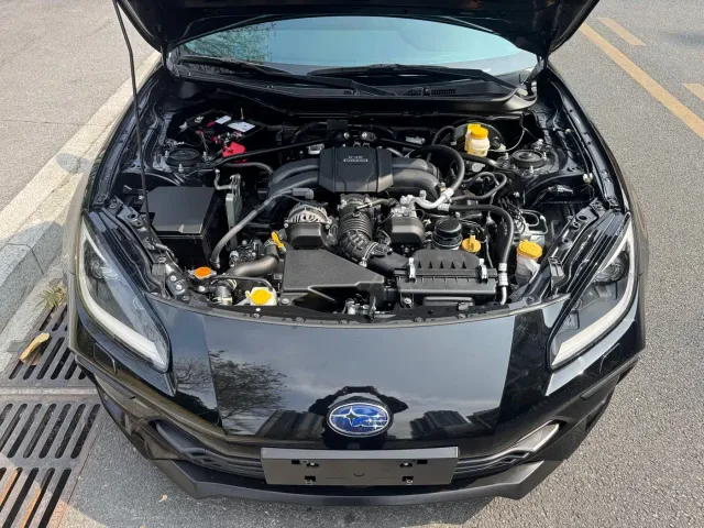 Subaru BRZ — Фото автомобиля 9