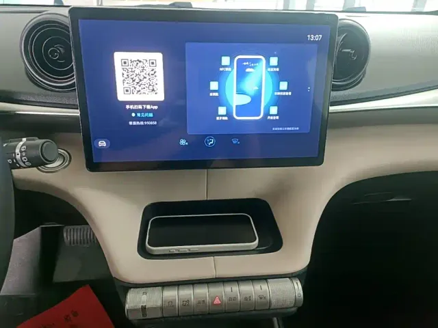 BYD Dolphin — Фото автомобиля 12